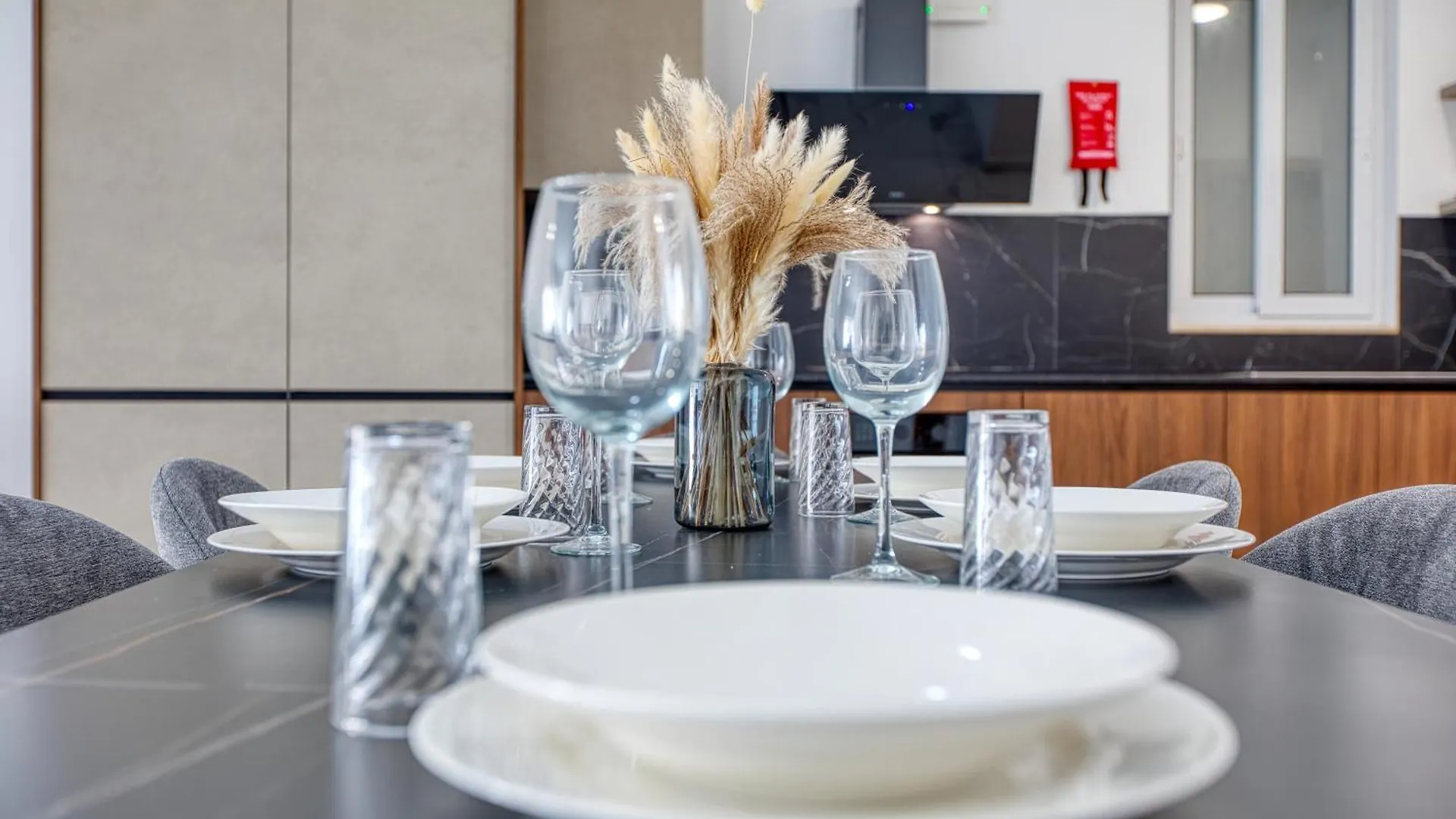 New! Sant Anna Residences, Apt 3 By Sf Homes Apartman